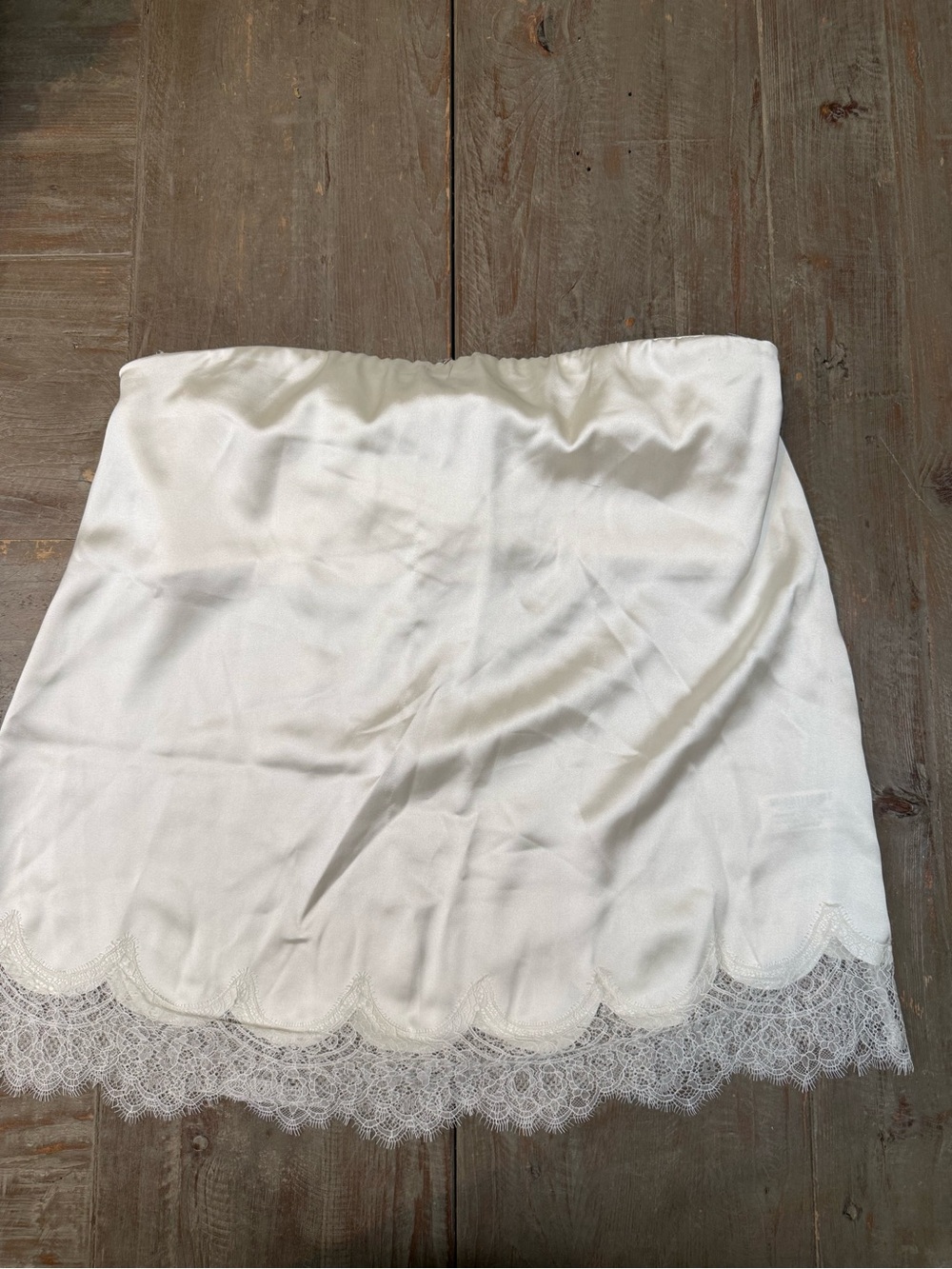 Zara Satin Strapless Top w Lace Trim - XL